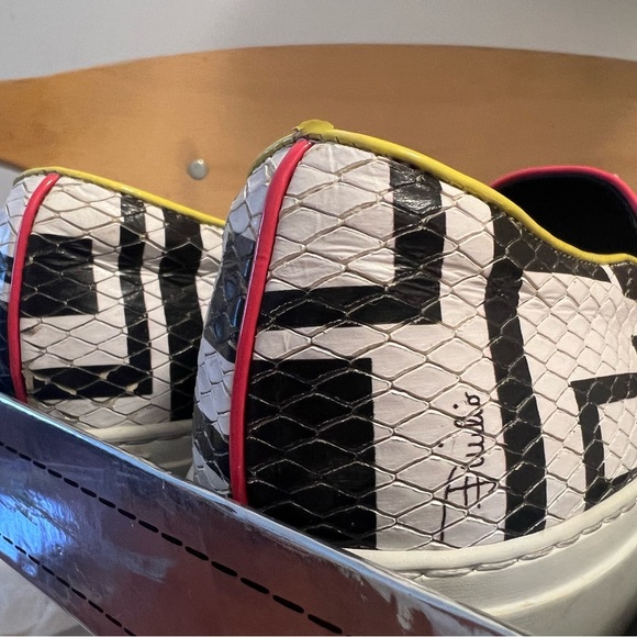 Emilio Pucci Leather Slip On Sneakers - Picture 6 of 9